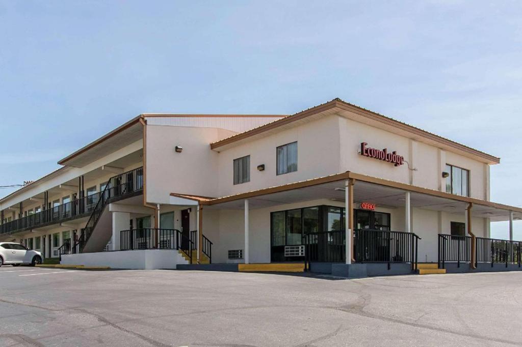 קרסטוויו Econo Lodge מראה חיצוני תמונה